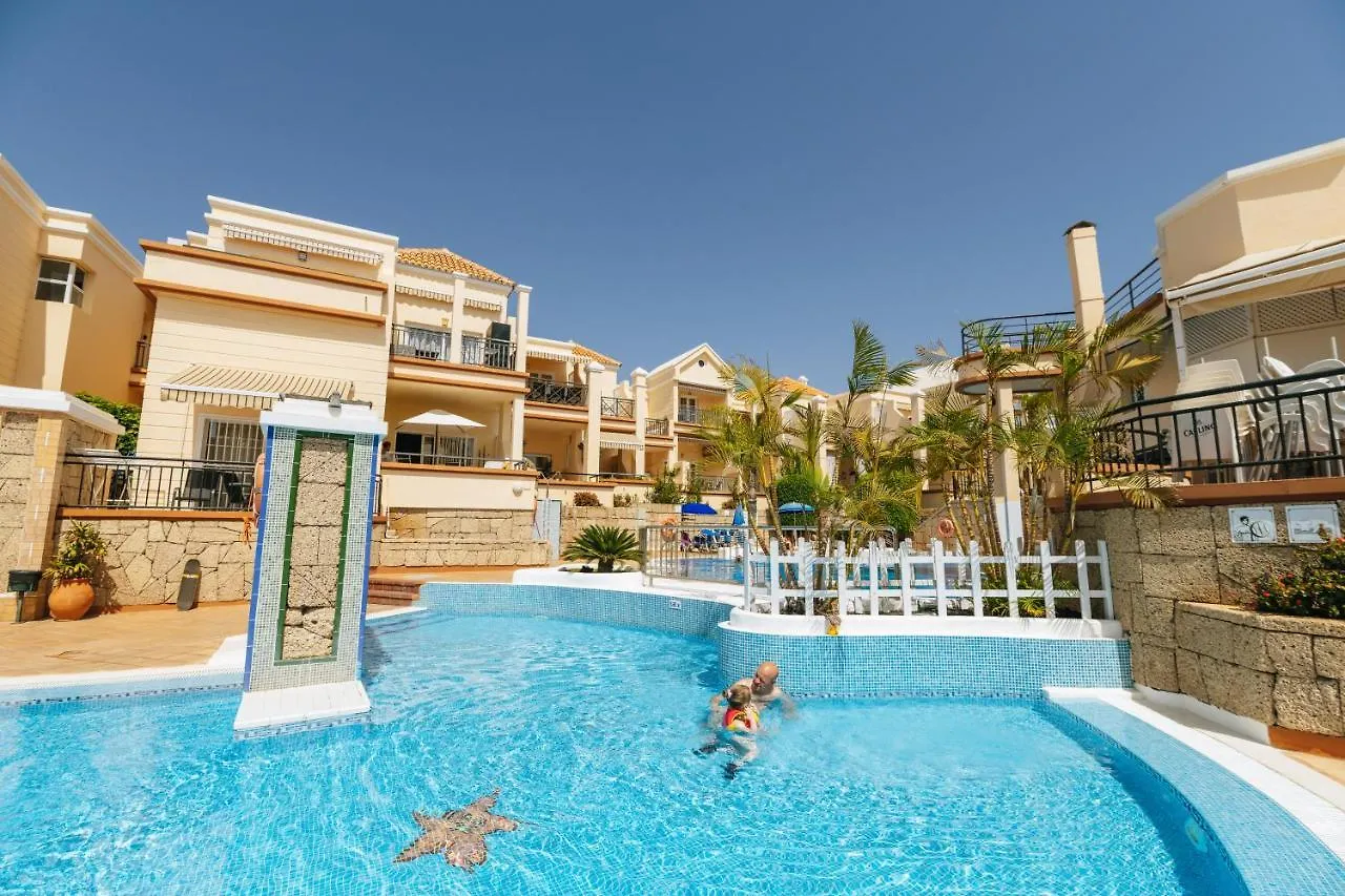 Amazing Renovated Pool View Apt, Aircon, 2 Min To Fanabe Beach Costa Adeje  0*, Costa Adeje (Tenerife)