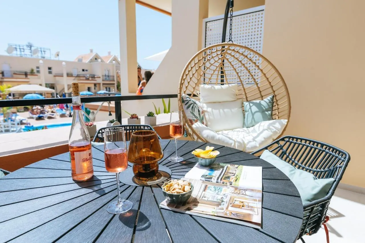 Amazing Renovated Pool View Apt, Aircon, 2 Min To Fanabe Beach Costa Adeje  Spanien